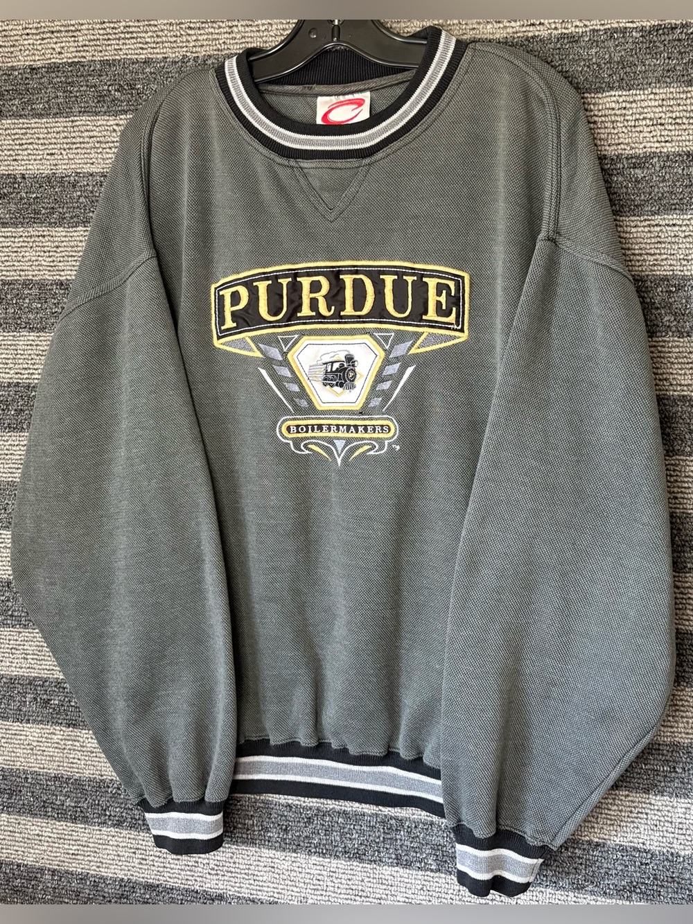 Vintage 90’s Purdue University Boilermakers Gray Crewneck Sweatshirt Large EUC